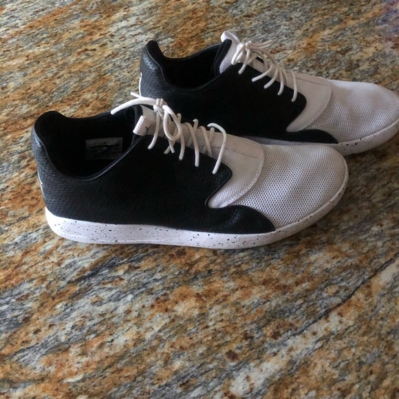 Nike Air Men’s Shoes - size 11.5 - Picture 4 of 8